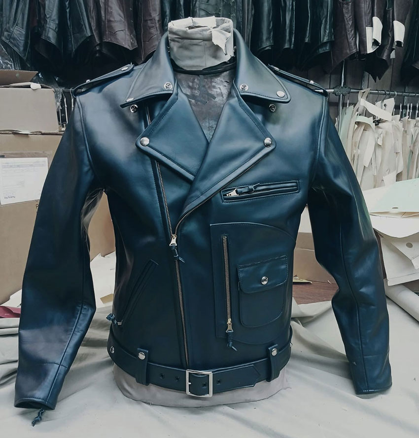 BUCO J24 NAVY HORSEHIDE